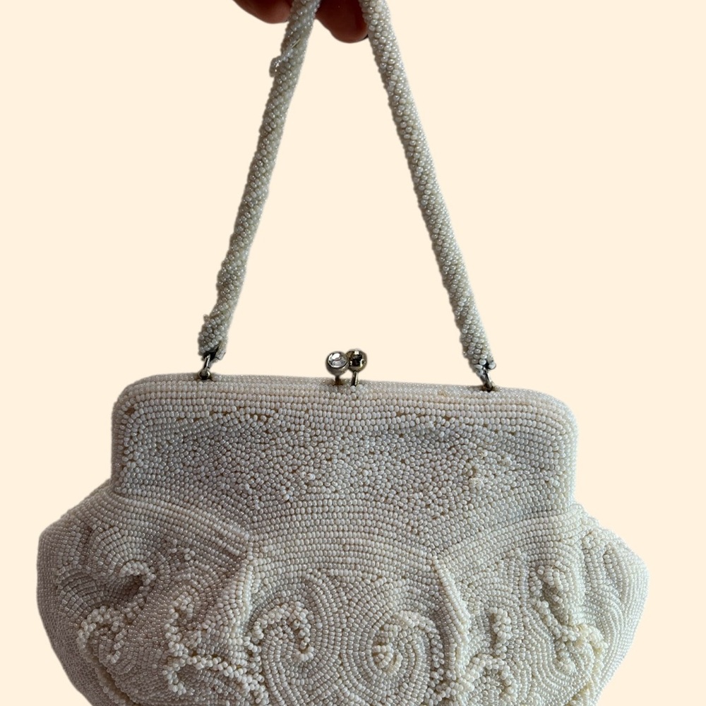 1960s Vintage White Beaded Evening Handbag